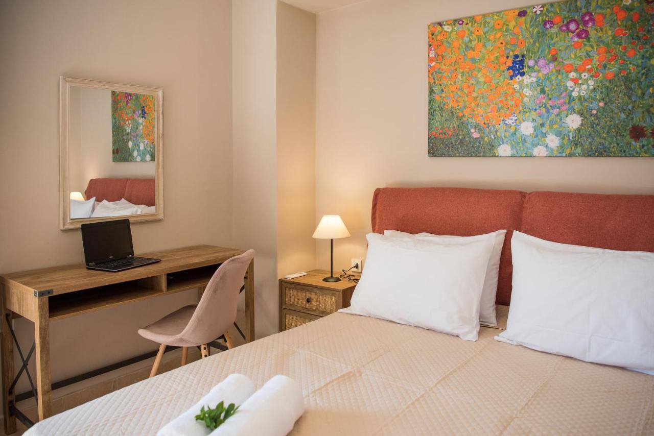 Akrotiri Sea View Suites Extérieur photo