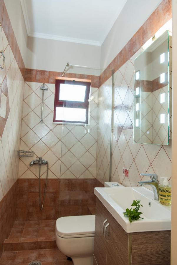 Akrotiri Sea View Suites Extérieur photo
